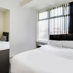Standard Zimmer mit zwei Einzelbetten
